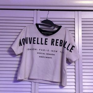 Graphic crop top☁️☁️☁️☁️☁️☁️